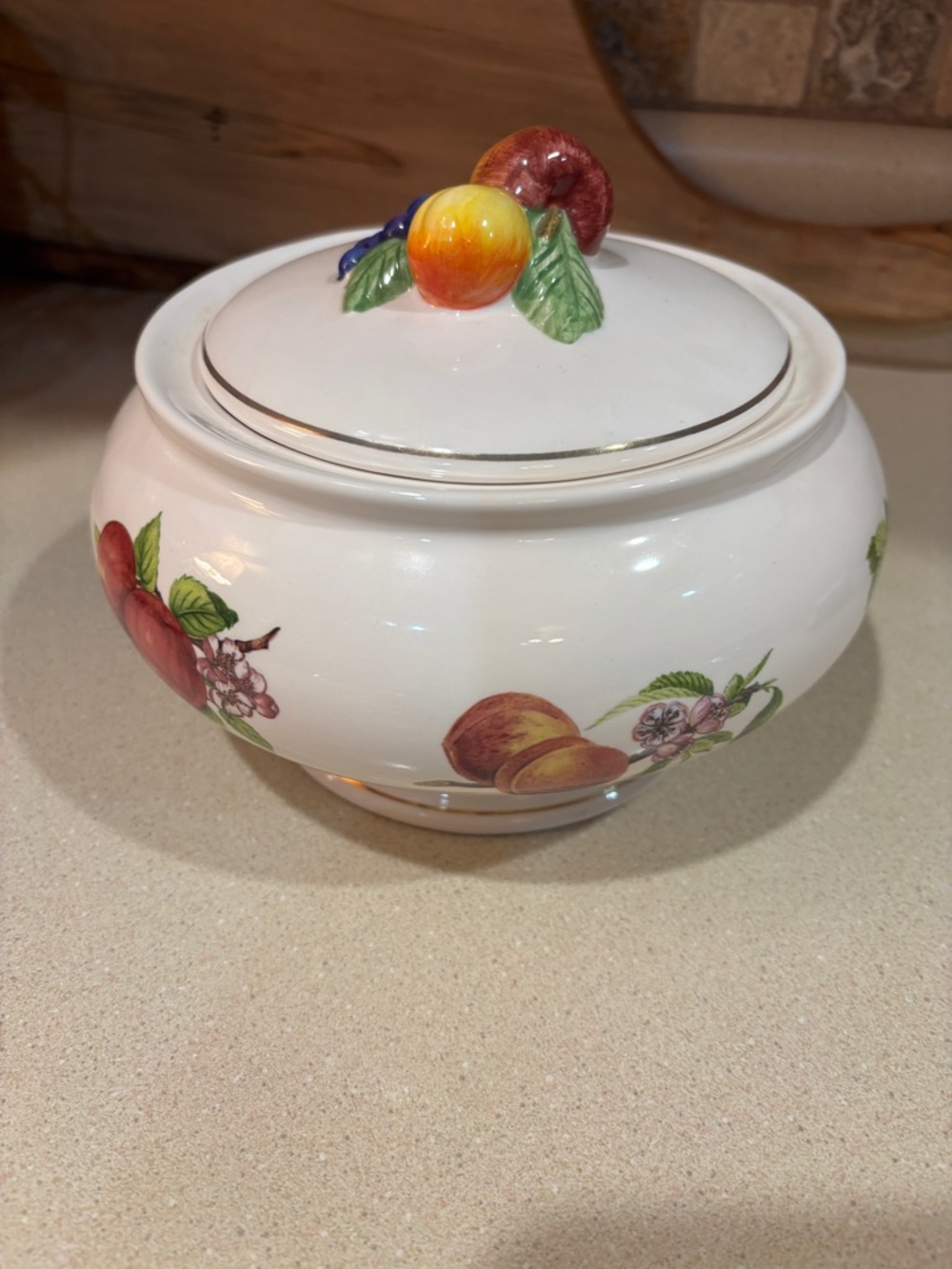 Vintage Teleflora ceramic fruit pattern bowl